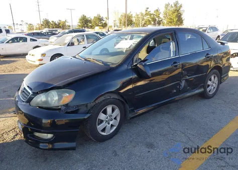 2005 Toyota Corolla S z USA, uszkodzony, nr VIN 1NXBR32E35Z528314